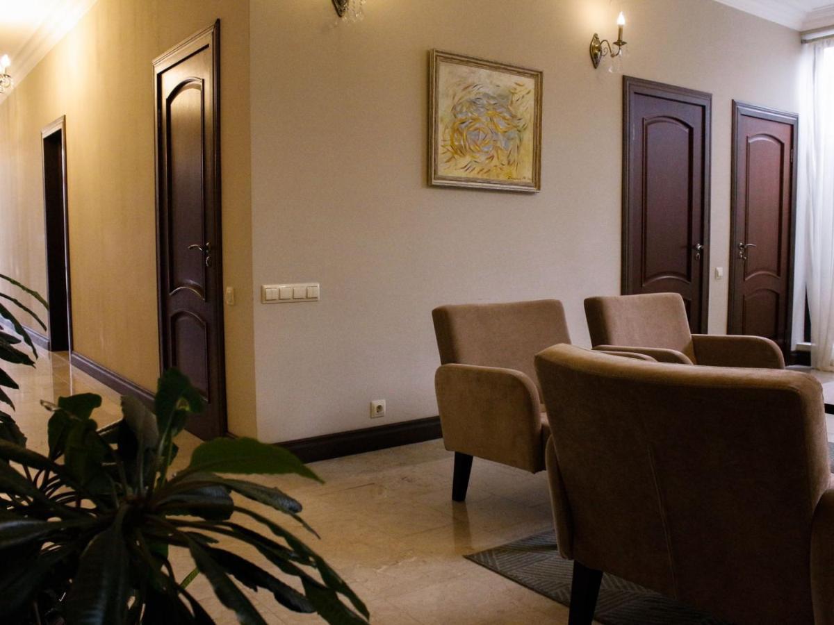 Boutique Hotel Amra スフミ エクステリア 写真