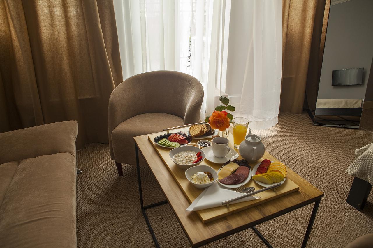 Boutique Hotel Amra スフミ エクステリア 写真