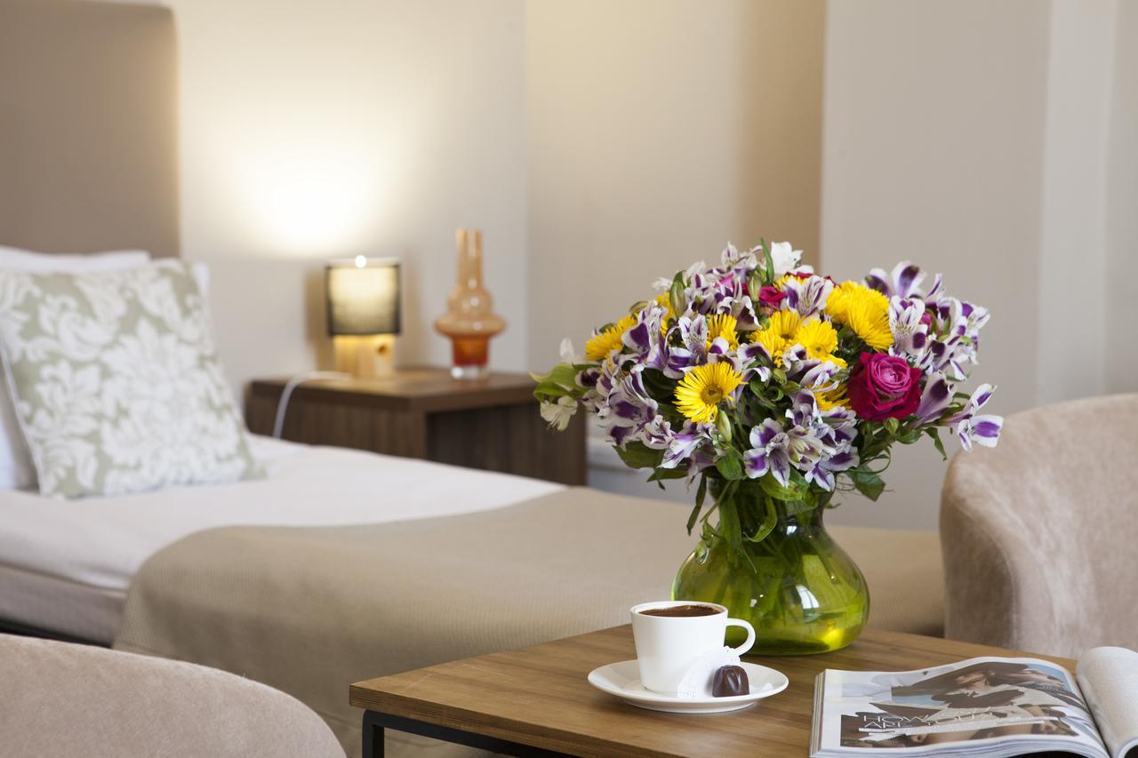 Boutique Hotel Amra スフミ エクステリア 写真