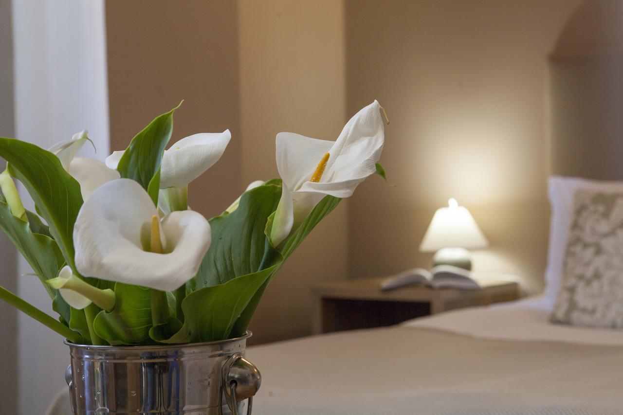 Boutique Hotel Amra スフミ エクステリア 写真