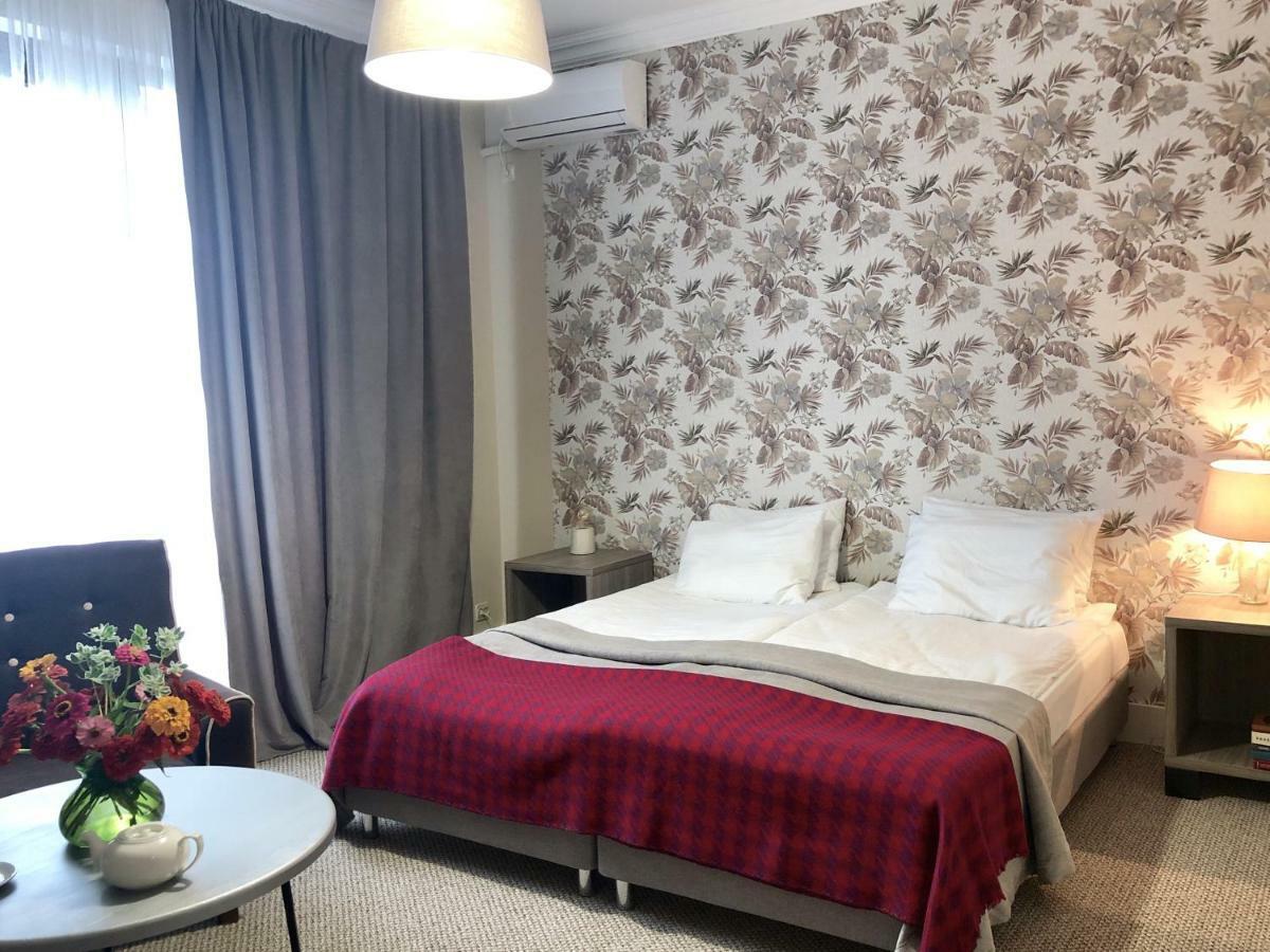 Boutique Hotel Amra スフミ エクステリア 写真