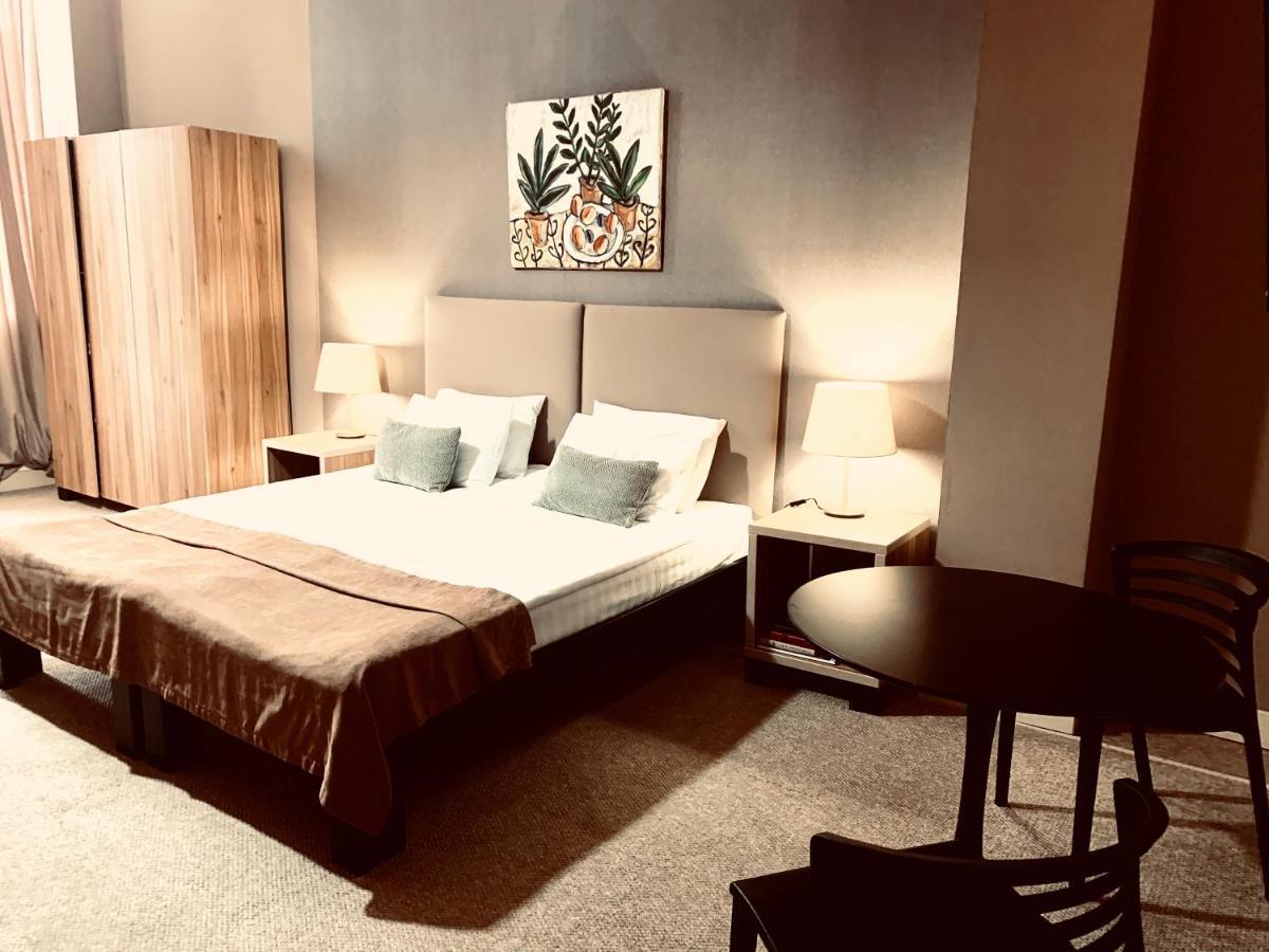 Boutique Hotel Amra スフミ エクステリア 写真