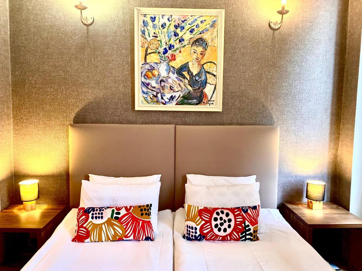 Boutique Hotel Amra スフミ エクステリア 写真