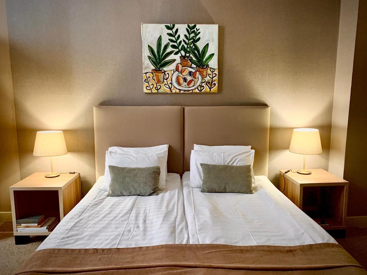 Boutique Hotel Amra スフミ エクステリア 写真